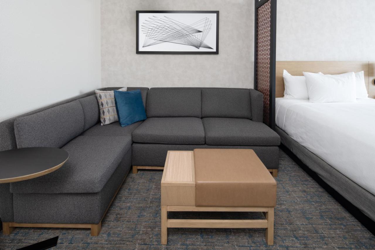 Hyatt Place Bakersfield Ngoại thất bức ảnh